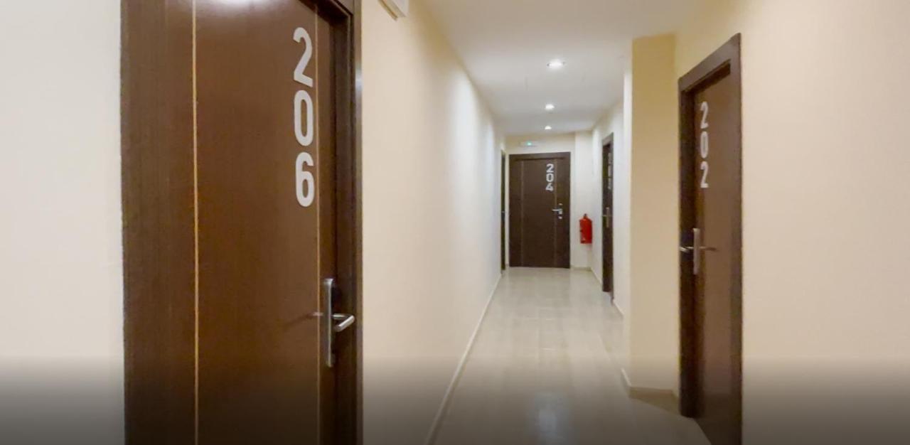 Hostal Restaurante Cuatro Caminos Cubillos del Sil Ngoại thất bức ảnh